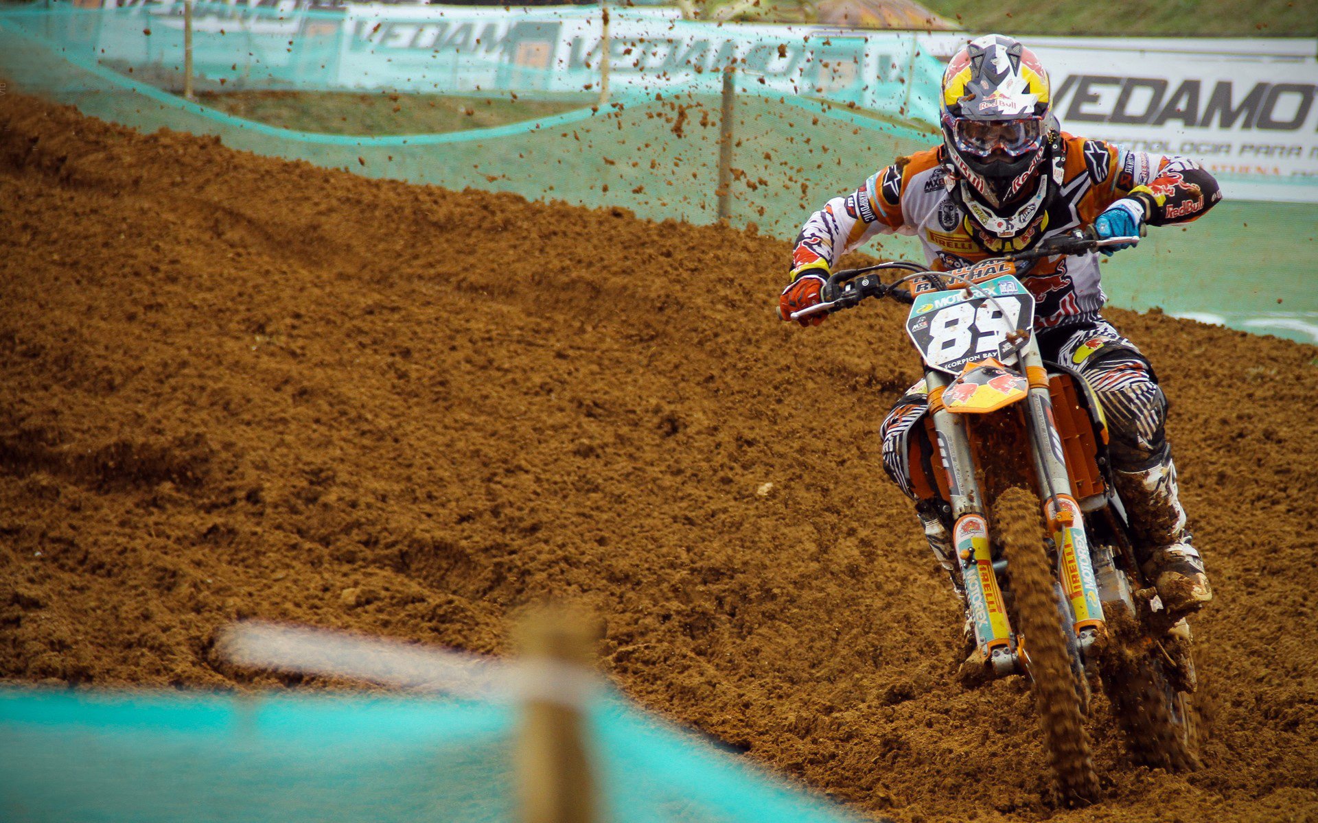 米切尔长传助攻展现组织视野,米切尔回应